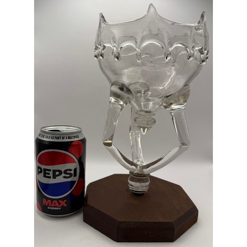 469 - Art Glass Vase On Wooden Plinth In A Trophy Style