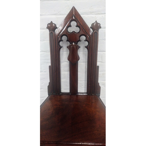 87 - Gothic Revival Hall or Church Chair in Carved Mahogany, Mid to Late 19th Century, Featuring Trefoil ... 