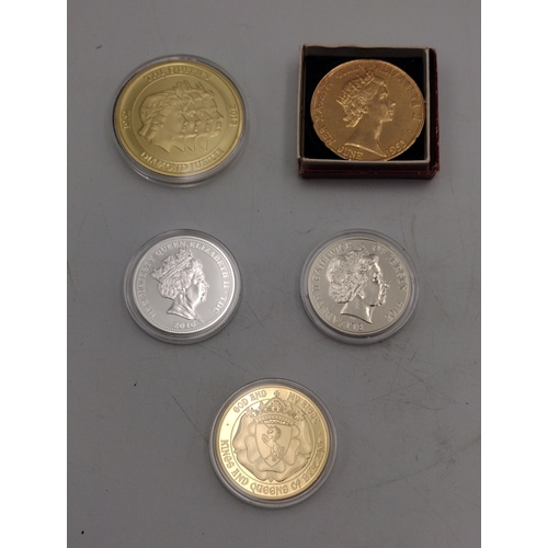 5 - Group of Five Commemorative Medal / Coins Including 1953 Coronation, Three Kings and Remembrance Iss... 