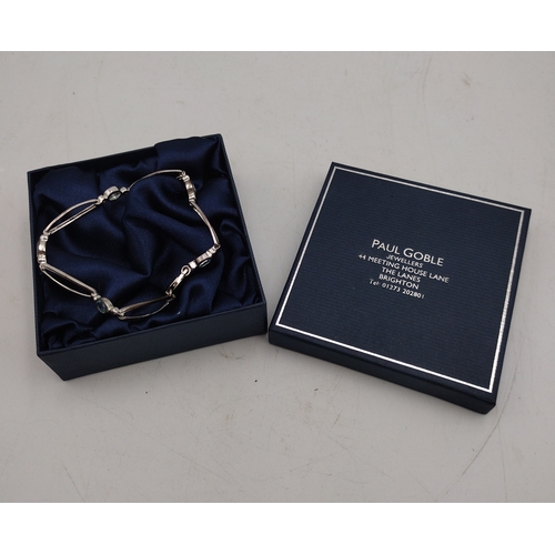 89 - Modern Sterling Silver Bracelet Set with Blue Topaz Stones, Approx. 6.77g