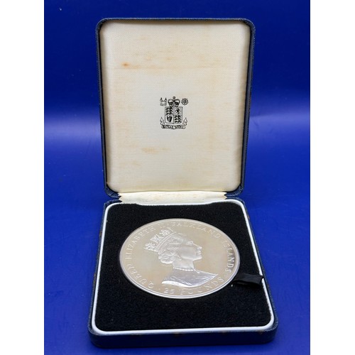13 - Boxed & Cased Sterlling Silver 1986 Falkland Islands Royal Wedding Silver-Proof 25 Pound Coin approx... 