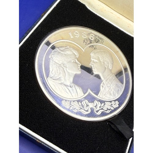 13 - Boxed & Cased Sterlling Silver 1986 Falkland Islands Royal Wedding Silver-Proof 25 Pound Coin approx... 