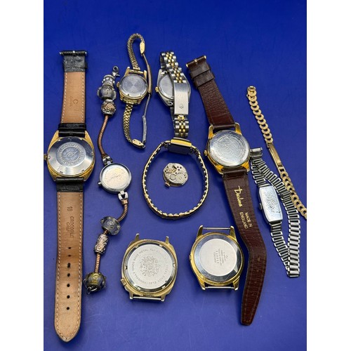 26 - Selection of Vintage Mens and Womens Watches inc Mechanical and Automatic