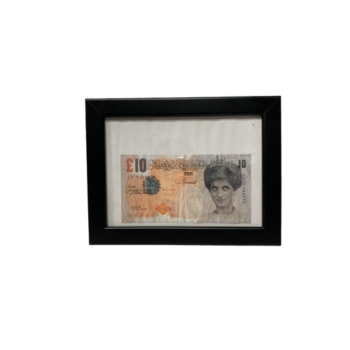 181 - BANKSY ‘DI-FACED TENNER’ IN FRAME, 2004
Edition not specified. 
(21cm x 16cm)