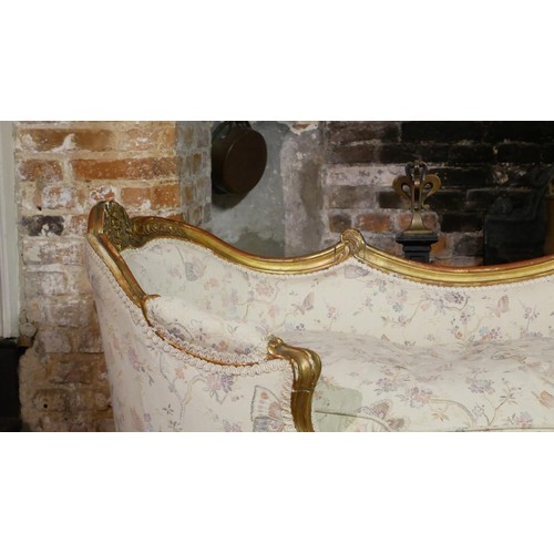 132 - MANNER OF ETIENNE MEUNIER, AN 18TH CENTURY LOUIS XV CARVED GILTWOOD CANAPÉ EN CORBEILLE SETTEE 
The ... 