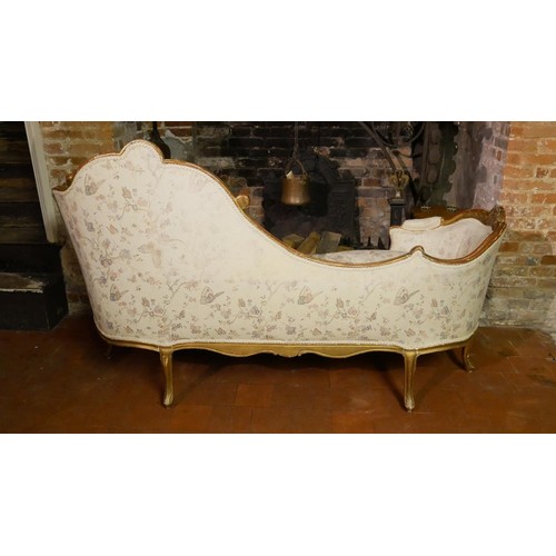 132 - MANNER OF ETIENNE MEUNIER, AN 18TH CENTURY LOUIS XV CARVED GILTWOOD CANAPÉ EN CORBEILLE SETTEE 
The ... 