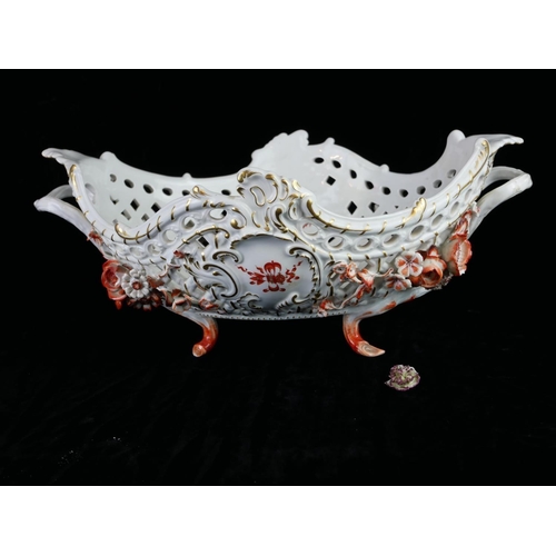 218 - AN EXCEPTIONALLY LARGE 19TH CENTURY MEISSEN HARD PASTE PORCELAIN TWIN HANDLED POLYCHROME BASKET OF F... 