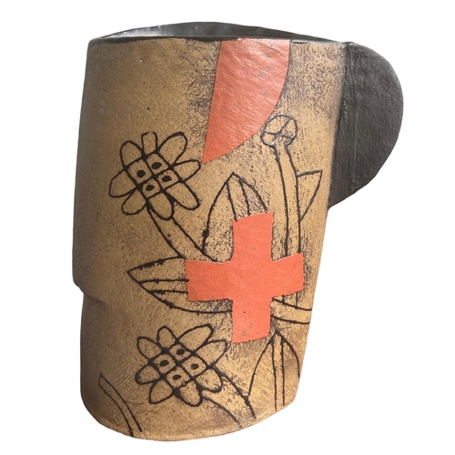 290 - JOHN MALTBY, B. 1936, A LARGE POTTERY VASE VESSEL
With single side handle decorated with abstract fl... 