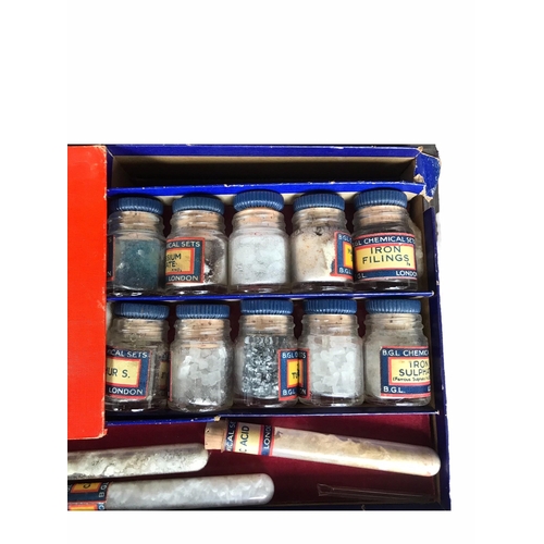 245 - KAY LTD LONDON, AN EDWARDIAN WOODEN CASED CHEMISTRY SET
Titled ‘The Wonders of Chemistry’, Kay Ltd L... 