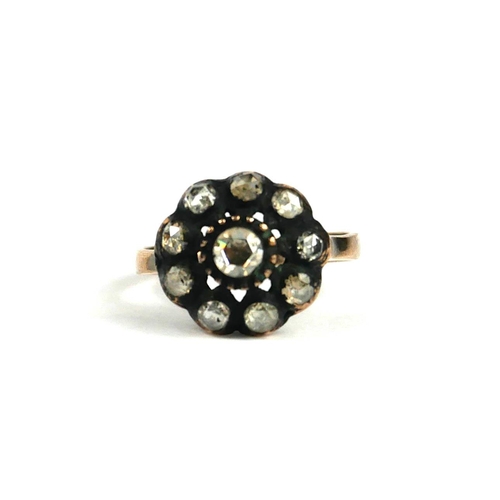 96A - AN 8CT YELLOW GOLD VICTORIAN STYLE RING SET WITH ROSE CUT DIAMONDS.  (Diamonds approx. 0.40ct)