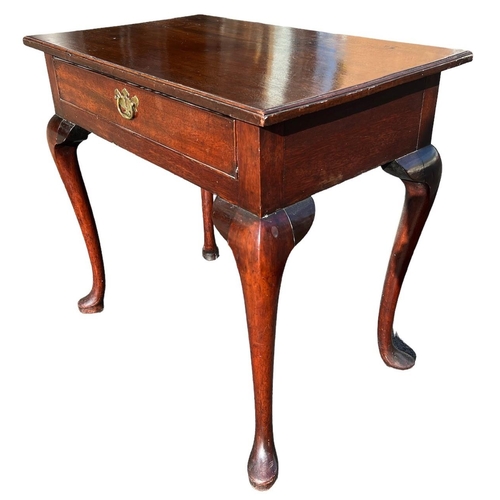 245 - AN 18TH CENTURY SOLID MAHOGANY LOWBOY
With single drawer, raised on four cabriole legs.
(h 67.5cm x ... 