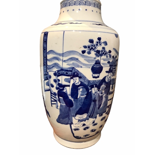 130 - A LARGE CHINESE BLUE AND WHITE BANGCHUIPING/ROULEAU SHAPED VASE
Decorated with an interior scene wit... 