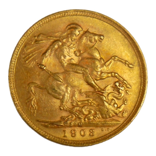 22 - AN EDWARDIAN 22CT GOLD SOVEREIGN COIN, DATED 1903 
With King Edward VII bust and George and Dragon t... 