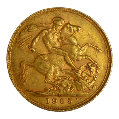 23 - AN EDWARDIAN 22CT GOLD SOVEREIGN COIN, DATED 1905 
With King Edward VII bust and George and Dragon t... 