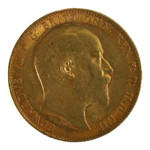 40 - AN EDWARDIAN 22CT GOLD SOVEREIGN COIN, DATED 1910 
With King Edward VII  bust and George and Dragon ... 