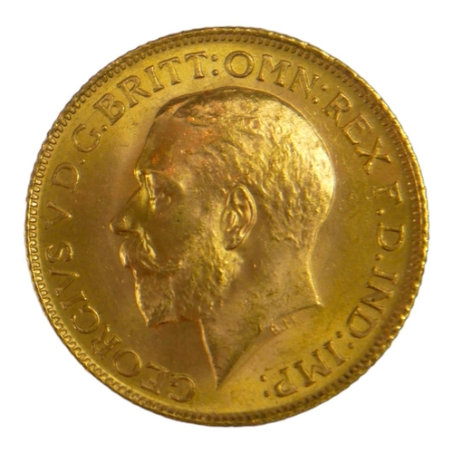 49 - AN EARLY 20TH CENTURY 22ct GOLD SOVEREIGN COIN, DATED 1912 
With King George V bust and George and D... 