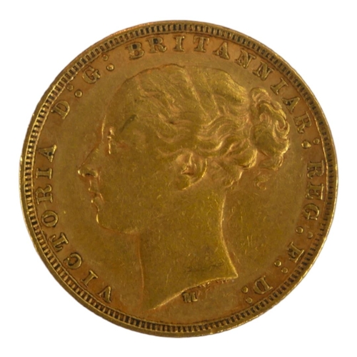 5 - A VICTORIAN 22CT GOLD SOVEREIGN COIN, DATED 1879 
With Young Queen Victoria bust and George and Drag... 