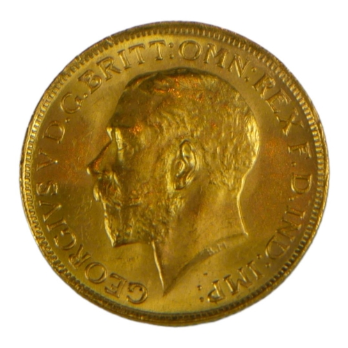 52 - A WW1 22CT GOLD SOVEREIGN COIN, DATED 1918 
With King George V bust and George and Dragon to reverse... 