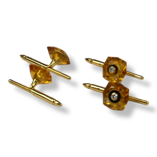 96 - THEO FENNEL, A SET OF FOUR VINTAGE 18CT GOLD, DIAMOND AND CITRINE COLLAR STUDS The single round cut ... 