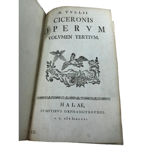 133 - MARCUS TULLIUS CICERO, MID-18TH CENTURY BOOK, EPISTOLARUM AD DIVERSOS LIBRI XVI, DATED 1756.