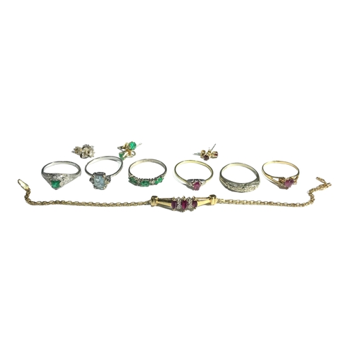 68 - A COLLECTION OF 18CT AND 14CT GOLD JEWELLERY
Comprising two 18ct white gold and emerald rings, 18ct ... 