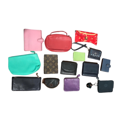 150 - A QUANTITY OF VINTAGE AND MODERN PURSES, WALLETS AND CARD HOLDERS Including Coach, Coccinelle, Longc... 