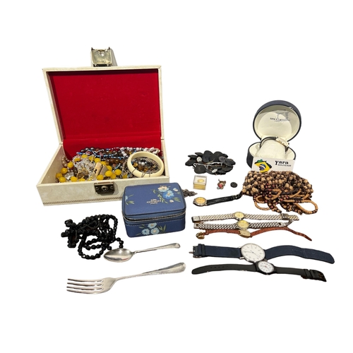 59 - A COLLECTION OF COSTUME JEWELLERY TO INCLUDE TWO OMEGA QUARTZ LADIES’ WRISTWATCHES, RAYMOND WEIL WAT... 
