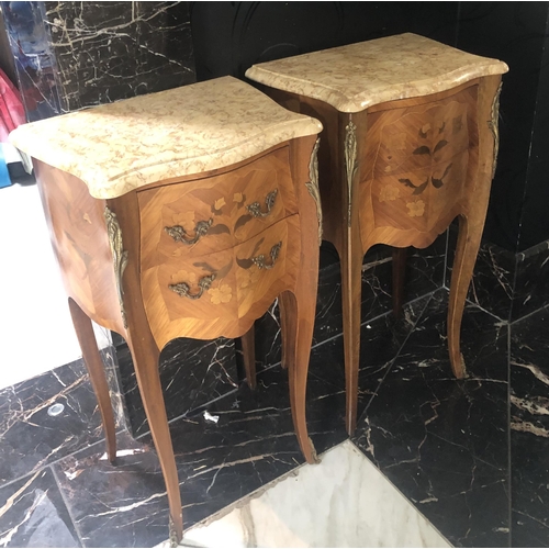 518 - A PAIR OF 18TH CENTURY STYLE FRENCH MARBLE TOP BEDSIDE CHEST
The two drawers with floral marquetry i... 