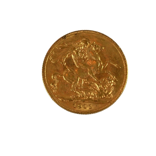 32A - A GEORGE V 22CT GOLD FULL SOVEREIGN, 1911.