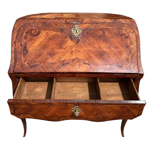 219 - ATTRIBUTED TO FRANÇOIS AND PIERRE GARNIER, AN 18TH CENTURY FRENCH LOUIS XV TULIPWOOD AND INLAID WRIT... 