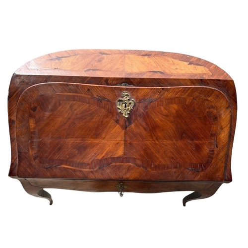 219 - ATTRIBUTED TO FRANÇOIS AND PIERRE GARNIER, AN 18TH CENTURY FRENCH LOUIS XV TULIPWOOD AND INLAID WRIT... 