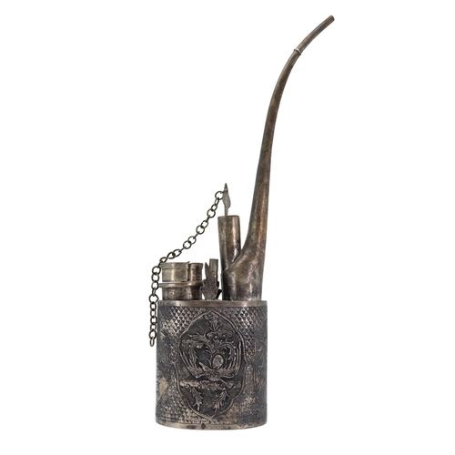 119 - A 19TH CENTURY QING DYNASTY CHINESE WATER PIPE HAVING SIX CHARACTER MARKS TO PIPE STEM
Oval cylindri... 