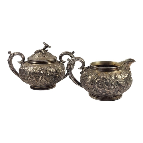 30A - S. KIRK & SON INC., A LATE 19TH/EARLY 20TH CENTURY AMERICAN STERLING SILVER LIDDED SUGAR BOWL AND CR... 