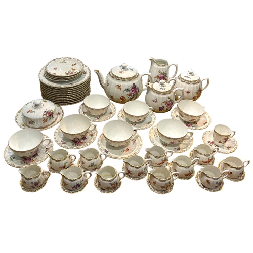 72 - PB & WÜRTTEMBERG. EARLY 20TH CENTURY GERMAN PORCELAIN PART TEA SERVICE
Comprising a teapot, coffee p... 