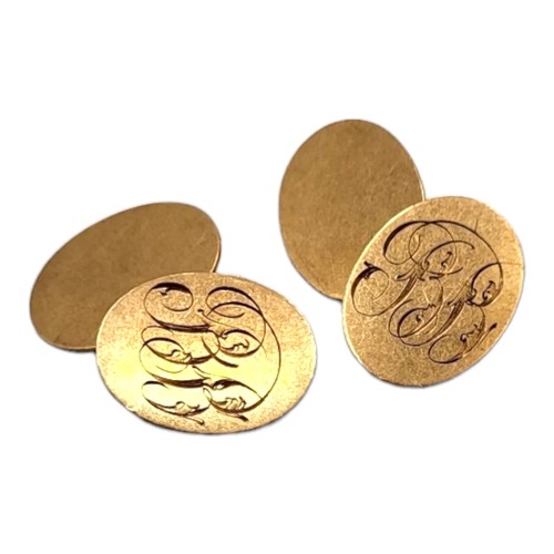 45A - A PAIR OF 1920’S 9CT GOLD OVAL CUFFLINKS.
(19mm x 14mm, 6.7g)