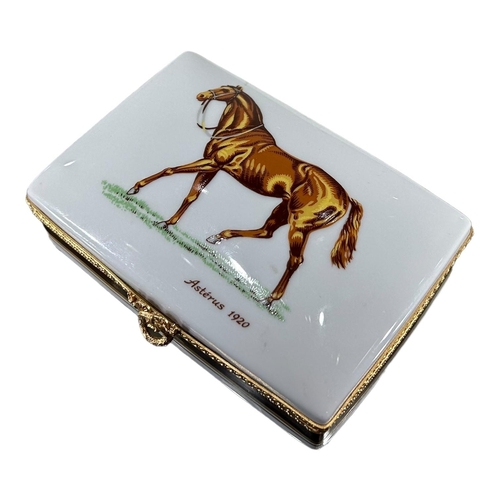 103A - EQUESTRIAN INTEREST, 20TH CENTURY FRENCH LIMOGES CIGARETTE BOX, SHOWING THE THOROUGHBRED HORSE ‘ASTÉ... 