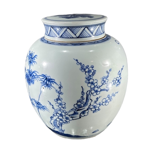 131 - A CHINESE QING DYNASTY, KANGXI DESIGN, THREE FRIENDS OF WINTER PORCELAIN GINGER JARDecorated with bl... 