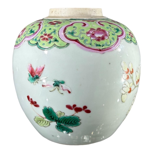 154 - 19TH CENTURY CHINESE QING DYNASTY FAMILLE ROSE GINGER JARDecorated with Chinese green pheasant among... 