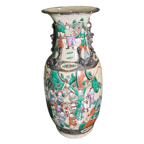 188A - A LARGE LATE 19TH/EARLY 20TH CENTURY CHINESE EXPORT QING DYNASTY PORCELAIN VASE FROM THE NANKIN REGI... 