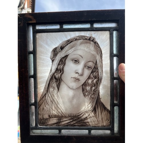 161A - AFTER SANDRO BOTTICELLI, 19TH CENTURY STAINED GLASS PANEL
Portrait of Madonna, framed.
(sight 23cm x... 