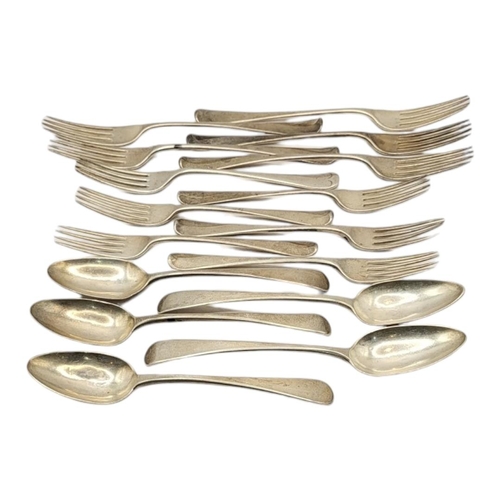 25 - HANNAH NORTHCOTE, TWO GEORGIAN SILVER FORKS, HALLMARKED LONDON, 1798, TOGETHER WITH A COLLECTION OF ... 