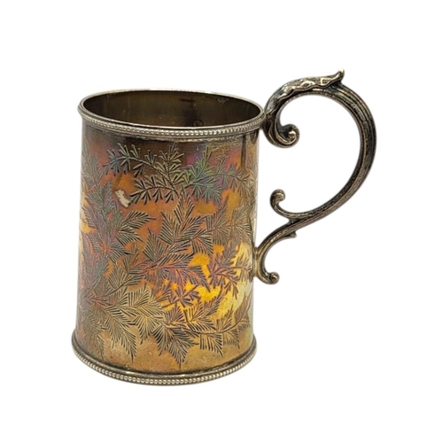 31 - WILLIAM HUTTON & SONS, A VICTORIAN SILVER MUG, HALLMARKED LONDON, 1887
Chased fern leaf decoration, ... 