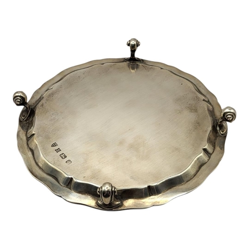 4 - J.B. CHATTERLEY & SONS LTD, A VINTAGE SILVER CARD TRAY, HALLMARKED BIRMINGHAM, 1983
Chased Celtic st... 