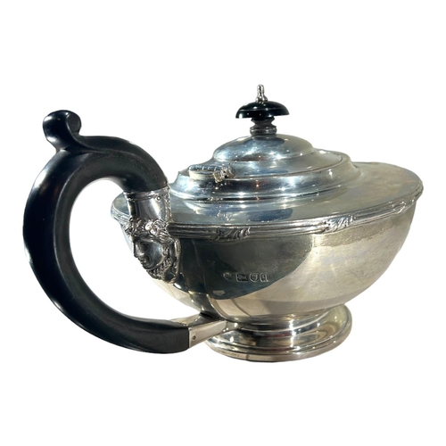 2 - EDWARD BARNARD & SONS LTD, AN EARLY 20TH CENTURY SILVER TEA SET, HALLMARKED LONDON, 1913
Comprising ... 