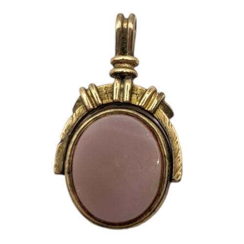 98 - A LATE VICTORIAN/EARLY EDWARDIAN 10CT GOLD, BLOODSTONE AND CARNELIAN SWIVEL FOB SEALEmpty oval inse... 