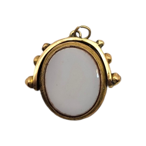 99 - A LATE VICTORIAN/EARLY EDWARDIAN YELLOW METAL, BLOODSTONE AND CARNELIAN SWIVEL FOB SEAL, YELLOW META... 