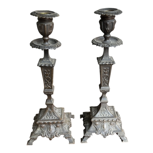 142 - THREE PAIRS OF LATE 19TH/EARLY 20TH CENTURY ENGLISH BRONZE 
Three pairs of late 19th/early 20th Cent... 