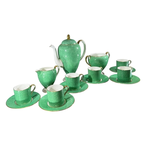 113 - WEDGWOOD, A 20TH CENTURY PART TEA SERVICE
Molted green and gold trim, W207, comprising six cups and ... 