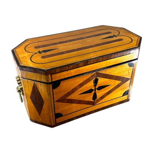 117 - AN EARLY 19TH CENTURY GEORGIAN REGENCY SATINWOOD INLAID TEA CADDY
Octagonal form, exterior having st... 