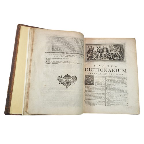 20 - DANET, Pierre. 
Magnum Dictionarium Latinum et Gallicum. 
Lugduni [Lyon], Fratres Deville 1740. 
[30... 